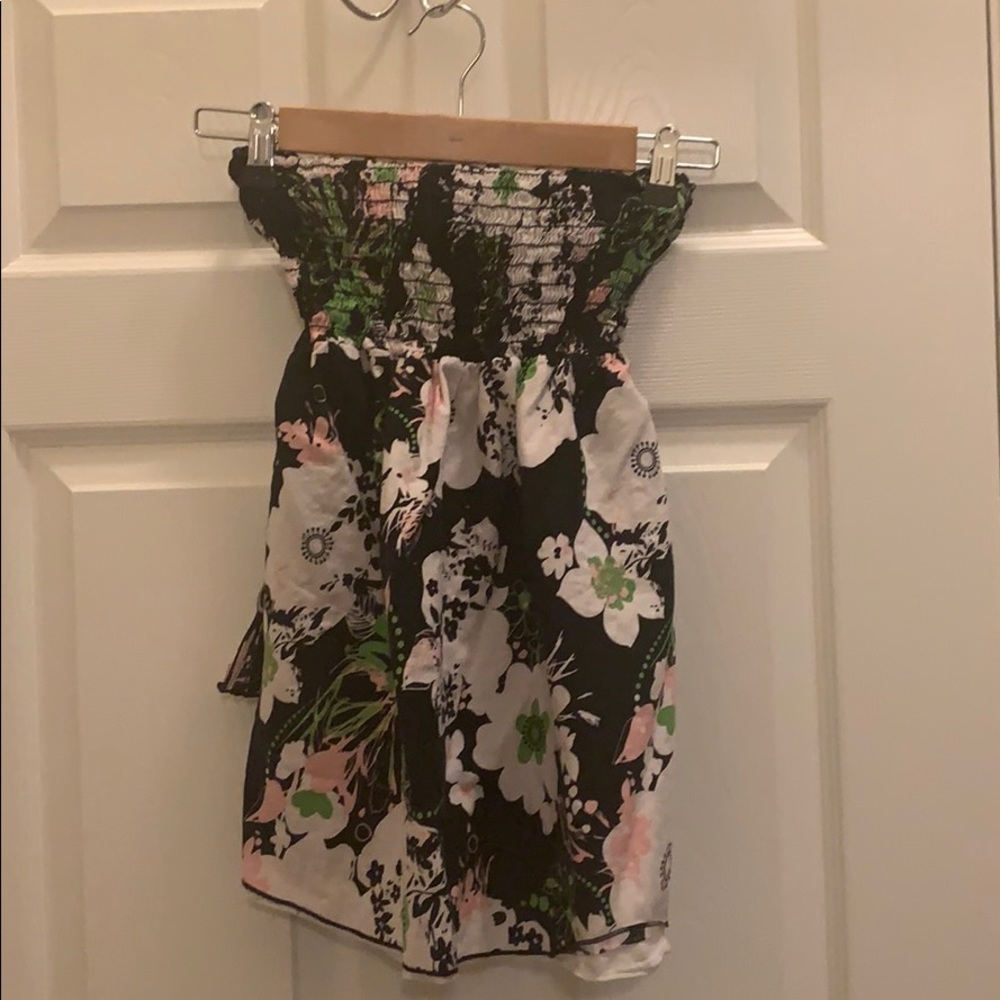 Fresh and wear tube top